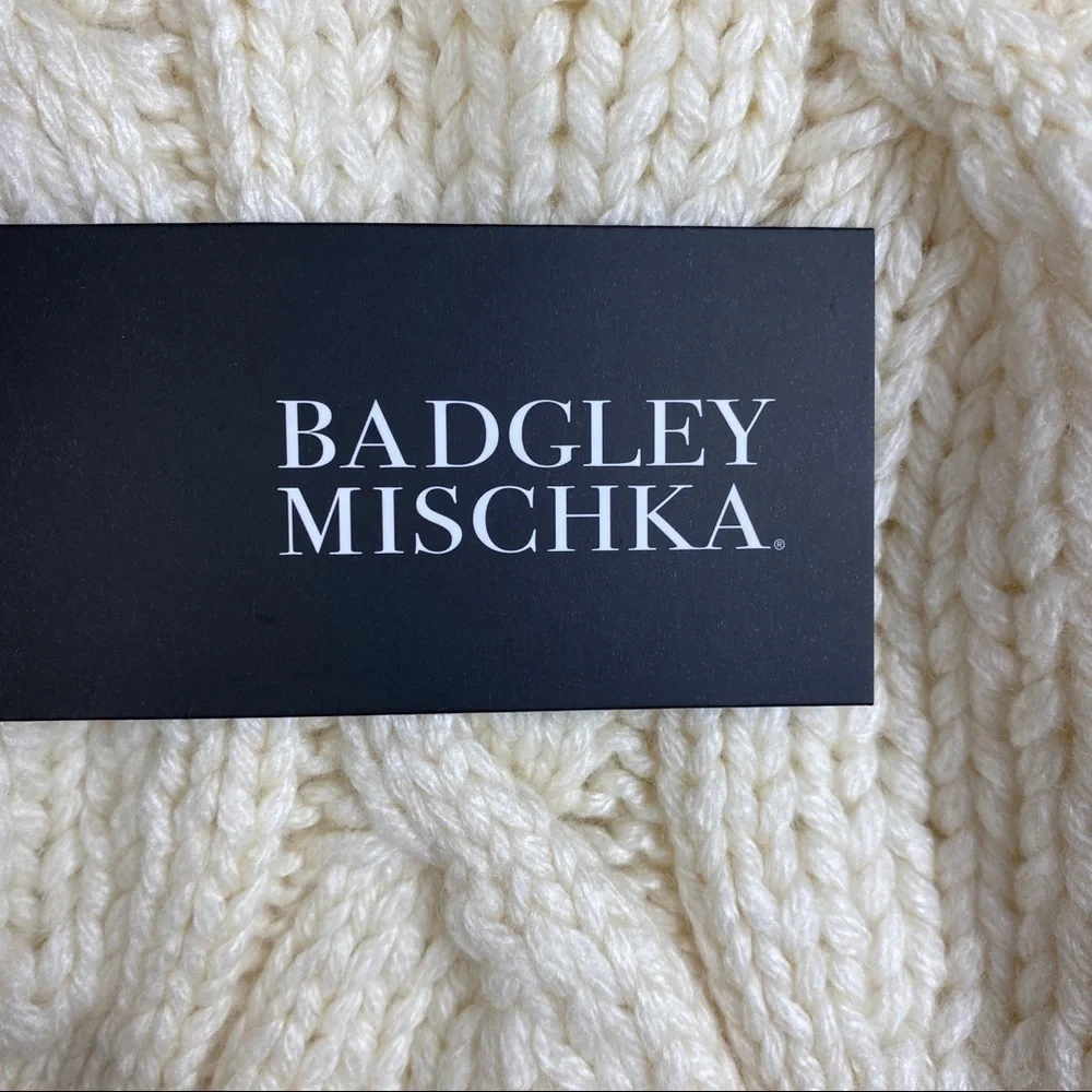 Badgley Mischka Women's‎ Ivory Hourglass Cable Knit Scarf 15